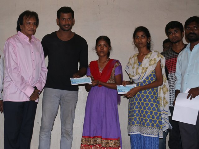 Vishal Help 10 Poor Student's by Paying College